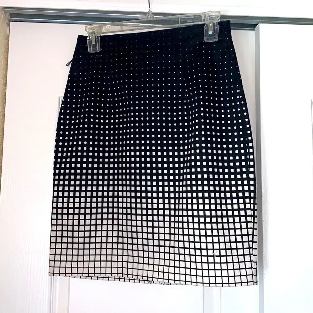 Worthington Pencil Skirt
